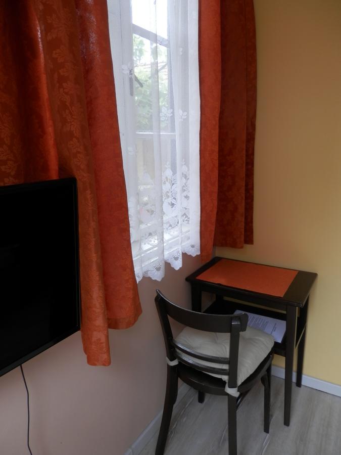 Muskatlis Haz Apartment Balatonlelle Luaran gambar